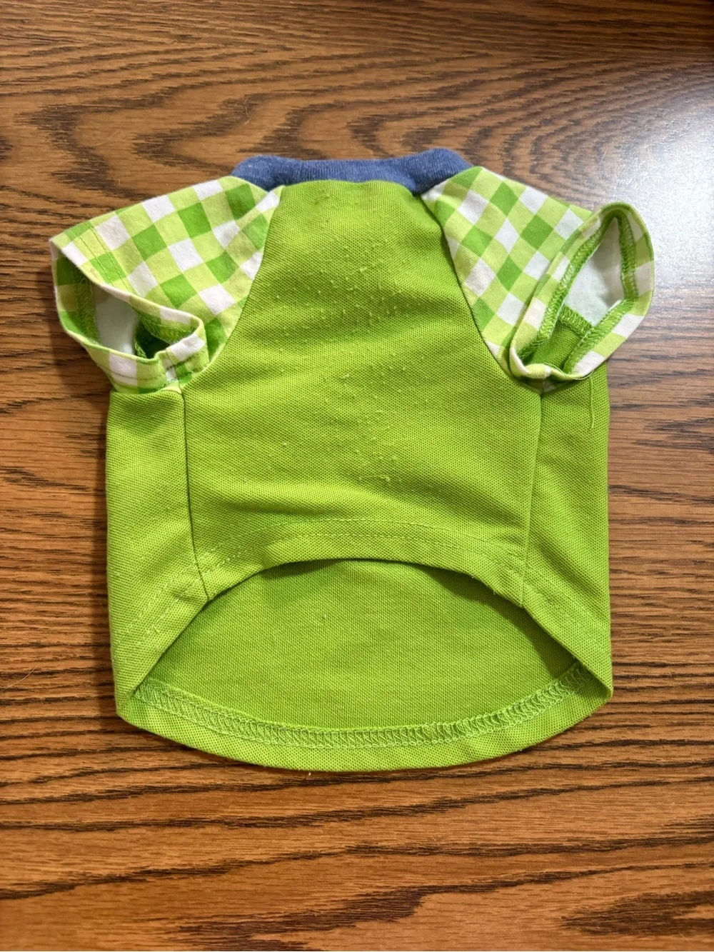 Martha Stewart Green Check Sleeve Dog Tee with Pocket Size Small